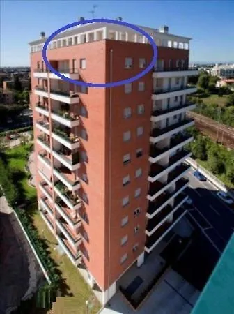 Bed & Breakfast B&B - Camera Doppia Con Bagno Privato In Stupendo Attico Con Vista Mozzafiato Milano