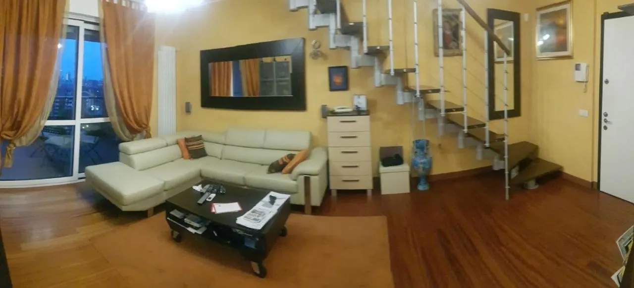 Bed & Breakfast B&B - Camera Doppia Con Bagno Privato In Stupendo Attico Con Vista Mozzafiato Milano