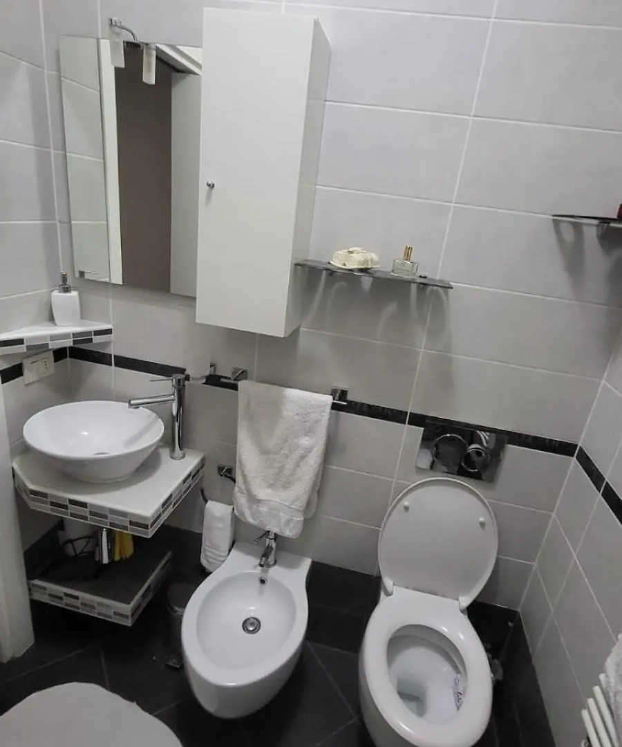 Bed & Breakfast B&B - Camera Doppia Con Bagno Privato In Stupendo Attico Con Vista Mozzafiato Milano